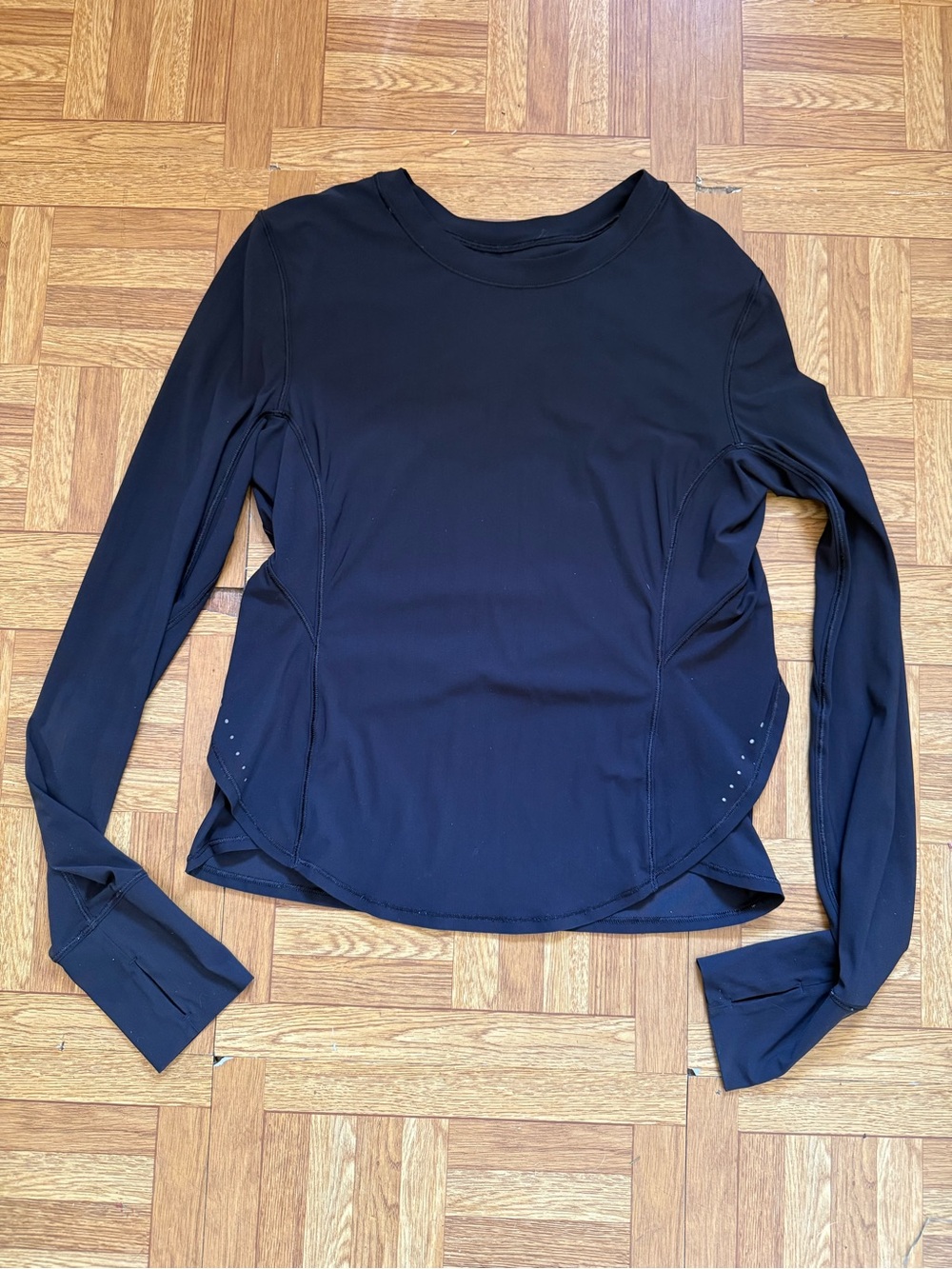 lululemon athletica Black Long-Sleeve Performance Tee